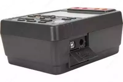 Цифровой измеритель сопротивления изоляции UNI-T UT513A