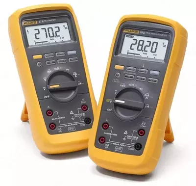 Fluke 28 II — промышленный цифровой мультиметр True-RMS