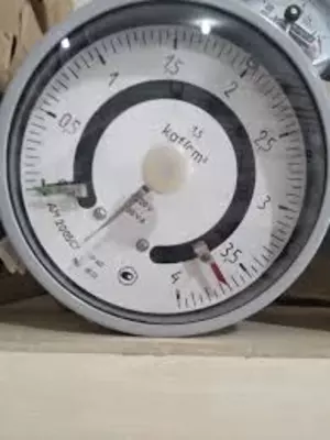 DM 2005Sg 4kgf/sm - elektr kontaktli signalizatsiya bosim o'lchagichi