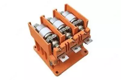 Vakuum kontaktori KVT 1