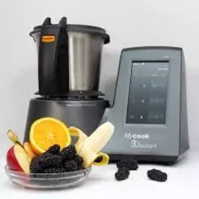 Компьютеризированный кухонный робот Mycook Touch Jeans, производство Испании