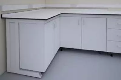 ЛАБОРАТОРНЫЙ СТОЛ - Цена по запросу