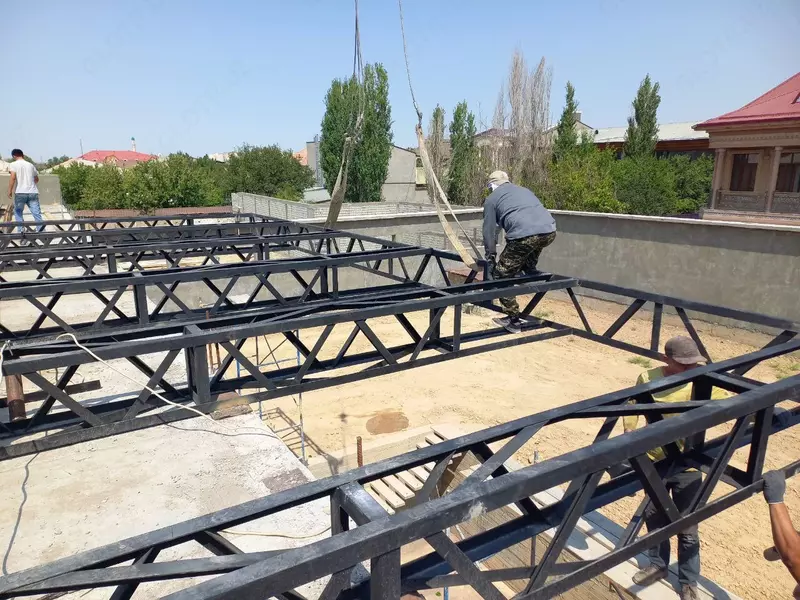 Производство металлоконструкций. Монтаж сендвич панелей