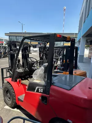 от 155 000 000 сум / шт. Складская техника HANGCHA . Вилочный погрузчик HANGCHA