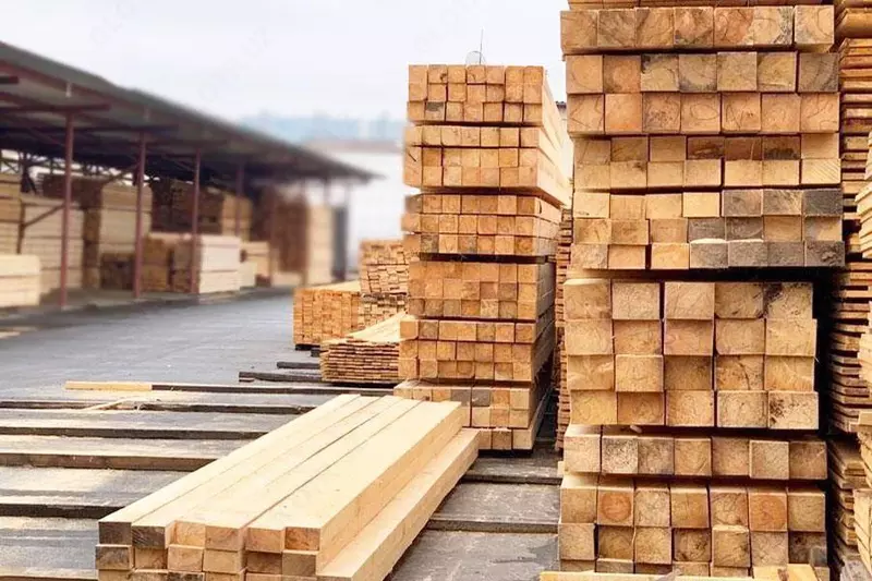 Деревянный брус 60*140*6000