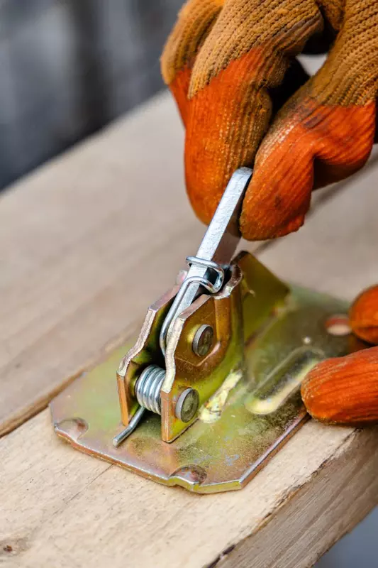 Ключ для зажима - 450 000 сум