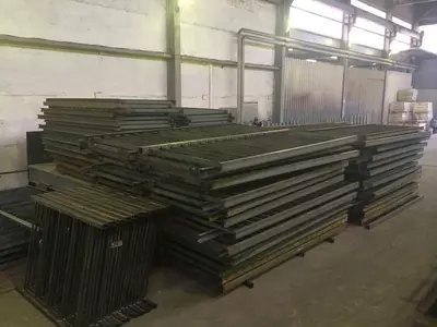 Перила из профильной (квадратной) и круглой трубы