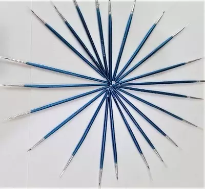 Кисти художественные тонкие - 2 500 сум / шт.