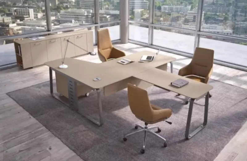 КАБИНЕТЫ ДЛЯ РУКОВОДИТЕЛЕЙ GENESIS - по запросу