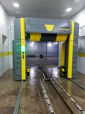 Karcher moyka sotiladi