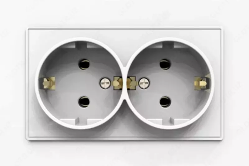 Выключатель и розетки серии Rado - Erbos-Burohq