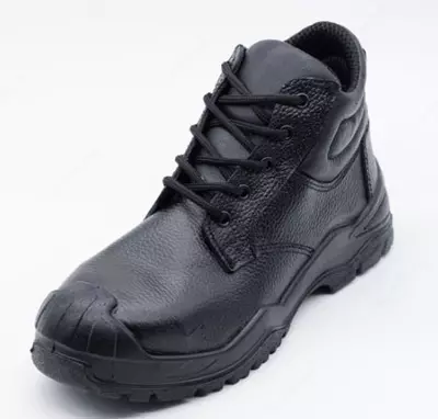 от 220 сум / пара ботинки