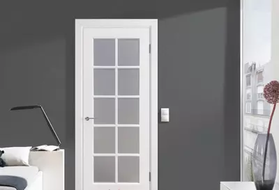 Межкомнатная дверь EMALEX ER1 Ice с прозрачным стеклом White Cloud - Цена по запросу