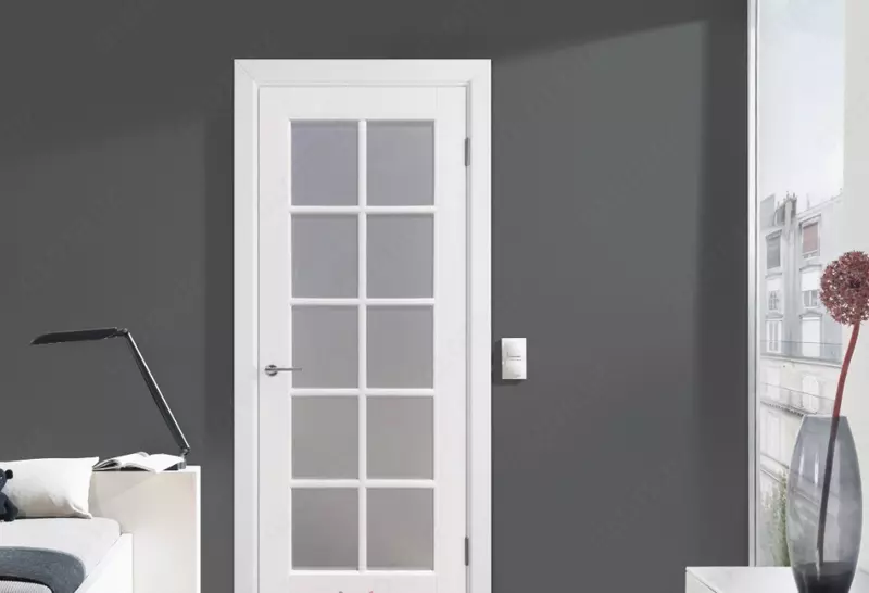 Межкомнатная дверь EMALEX ER1 Ice с прозрачным стеклом White Cloud - по запросу