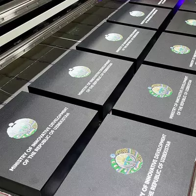 Barcha tekis yuzalarga UV bosib chiqarish - 150 000 so'm