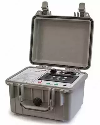 РЕТ-МОМ.2 - микроомметр