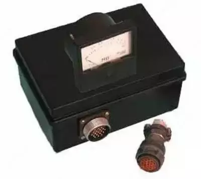 F4106 - pribor kontrolya izolyatsii shchitovoy