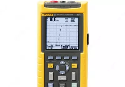 Fluke 124/S osiloskopi