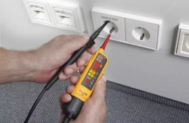 Тестер с поверкой Fluke T90 - от {0} сум