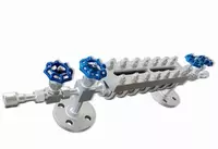 прозрачной стеклянной трубки