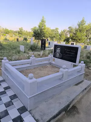 Гранитные памятники