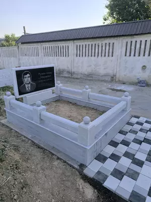 Гранитные памятники