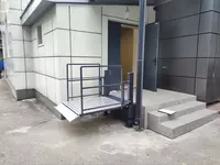 Вертикальный инвалидный подъёмник ComDis120 - Лифт для инвалидов