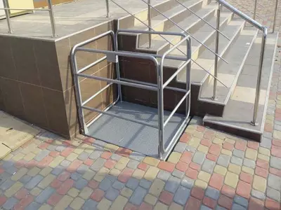 Инвалидный подъёмник ножничного типа СomDis-250 X Только в розницу