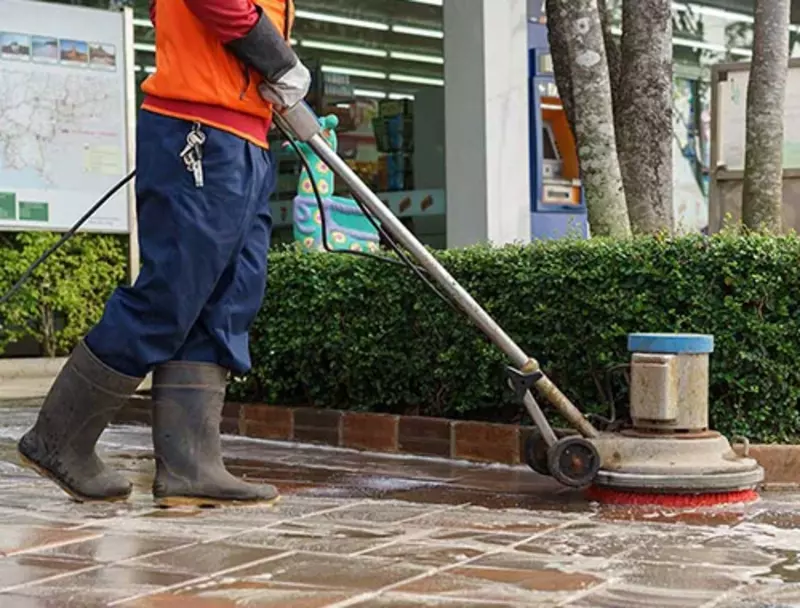 клининг брусчатки от профессионалов - от 300 000 сум