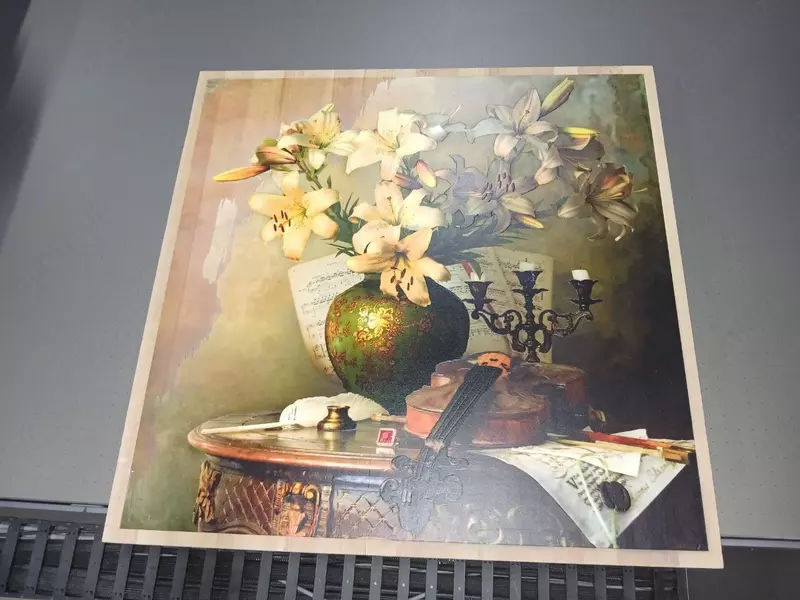 UV keng formatli flatbed bosib chiqarish - 250 000 so'm