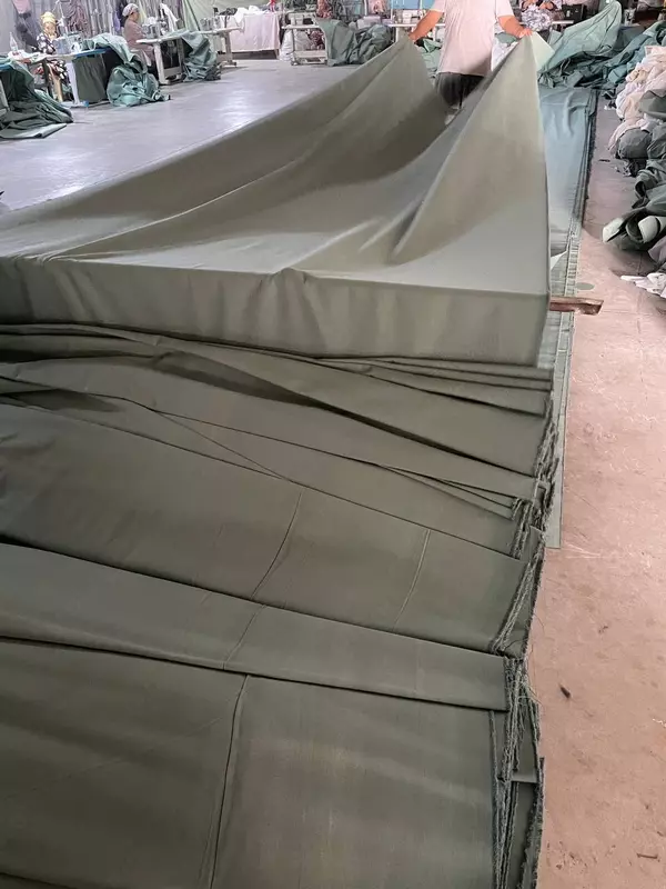 {0} so'mdan Brezent suv o'tkazmaydigan eni 170 sm