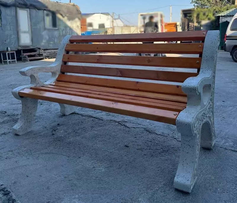 {0} so'mdan Suyanchiqli va suyanchiqsiz skameykalar Loft Urna Landshaft dizayn