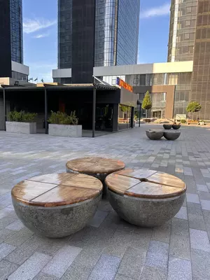 Скамейка мраморная c спинки и без спинки в наличии Art Bench