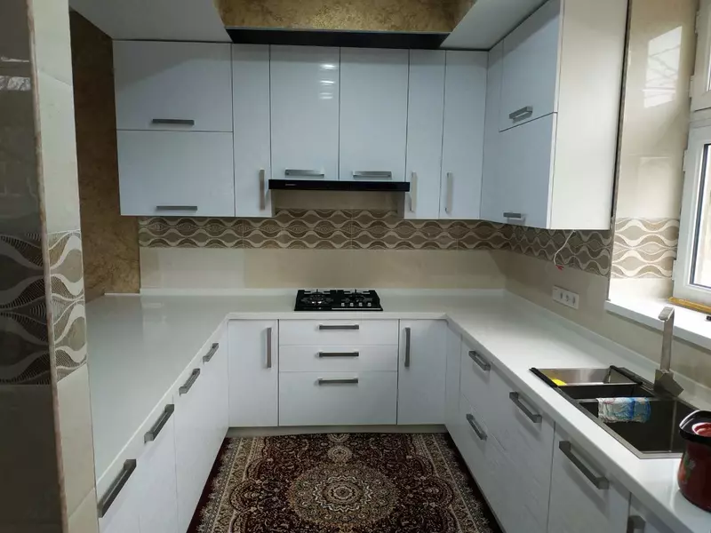 Кухонные гарнитуры под Ваш вкус