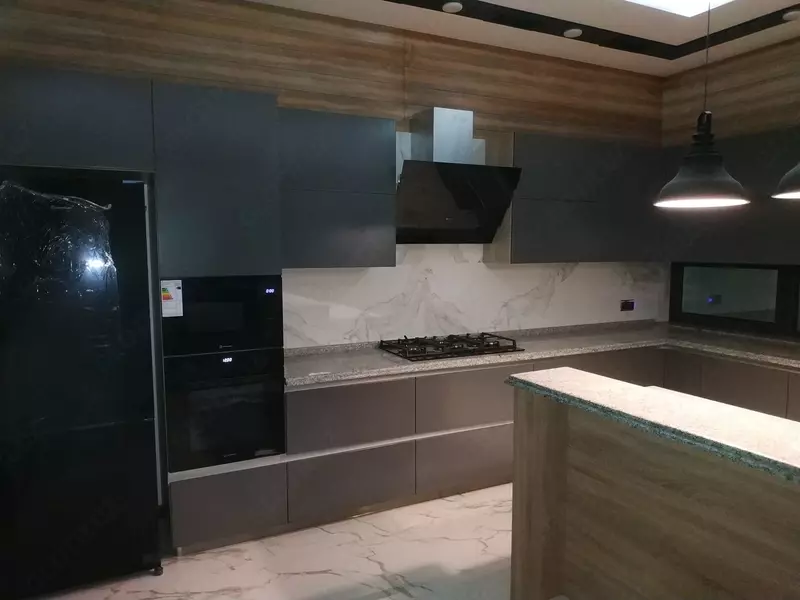 Кухонные гарнитуры под Ваш вкус