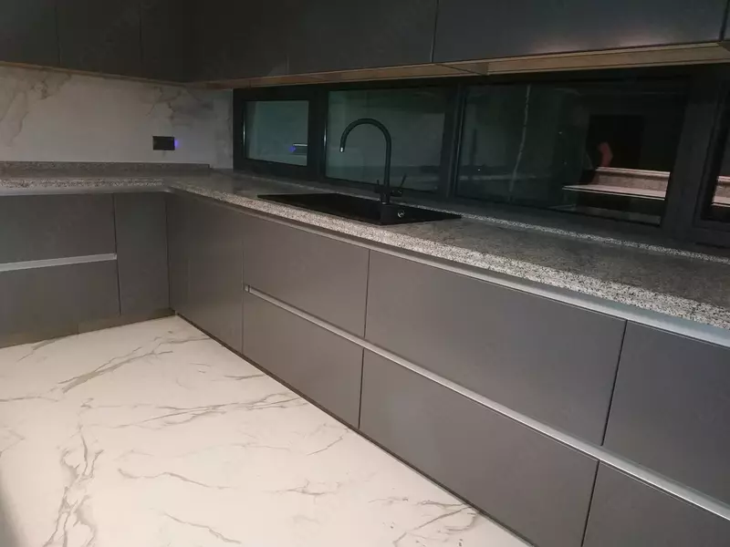 Кухонные гарнитуры под Ваш вкус - по запросу