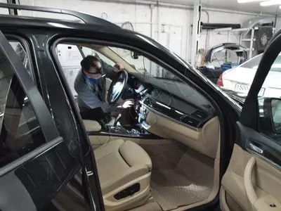 Avtomobilingizda yashirin videokuzatuvni aniqlash