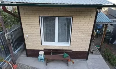 Сайдинг под камень "DÖCKE" Lux BERGART 1809х285 мм, уп. 14 шт. (Кешью)