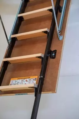 Чердачная лестница (складная) "DOCKE" Standard Metal, высота потолка 2.8 м