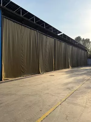 Брезентовые шторы