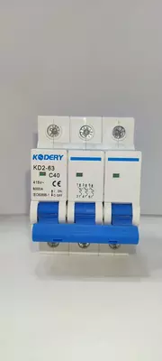 Автоматичекий выключатель KD2-3P