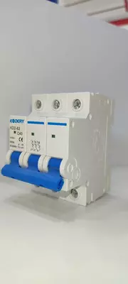 Автоматичекий выключатель KD2-3P - 33 000 сум / шт.