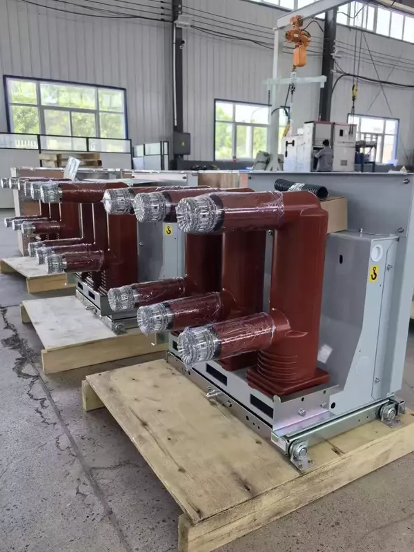 ВАКУУМНЫЙ ВЫКЛЮЧАТЕЛЬ - по запросу