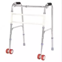 Инвалидный ходунок на роликах