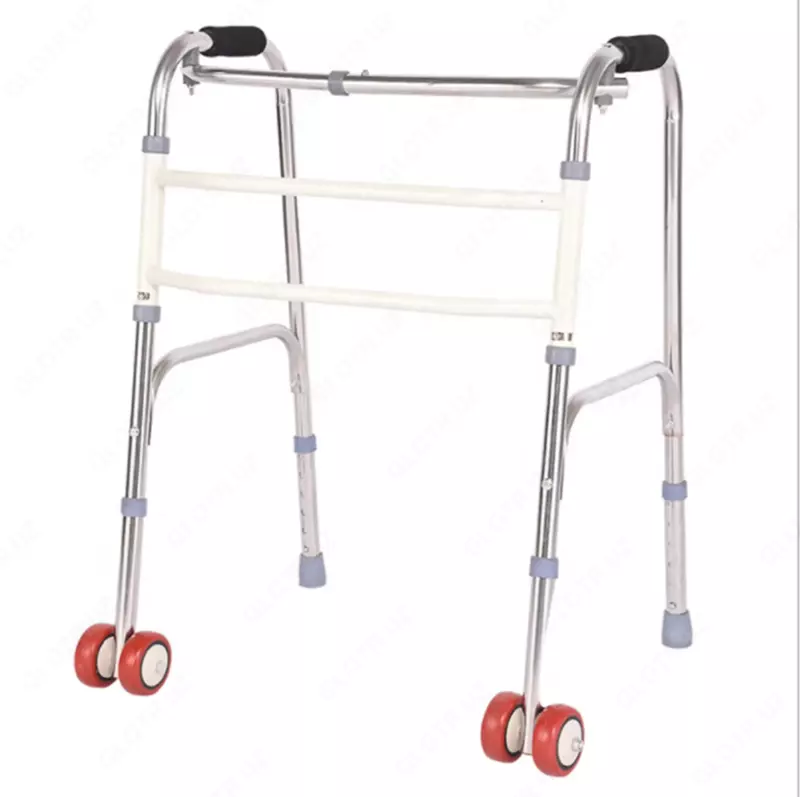 Инвалидный ходунок на роликах