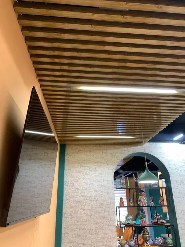 Рейчный потолок