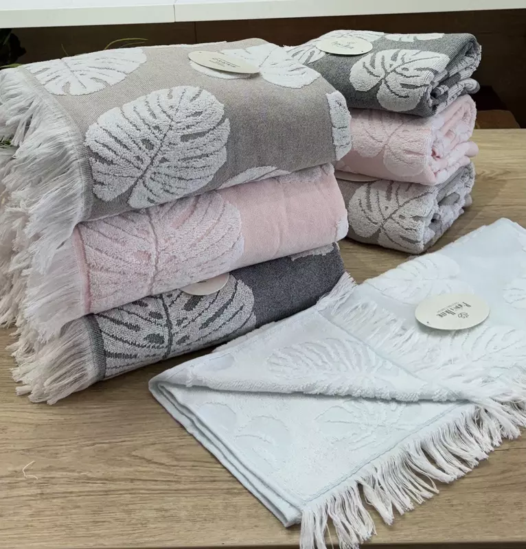 Полотенце для ванны Лилия 358