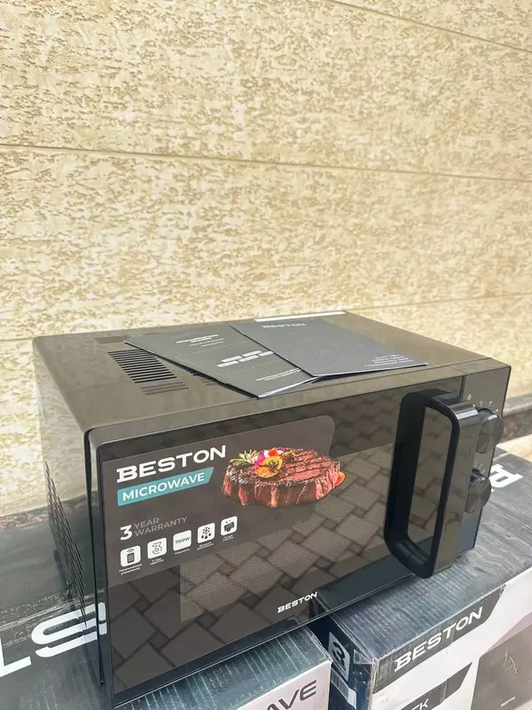 Микроволновая печь "BESTON" SM2004-B, 700W, 20 л (Черная)