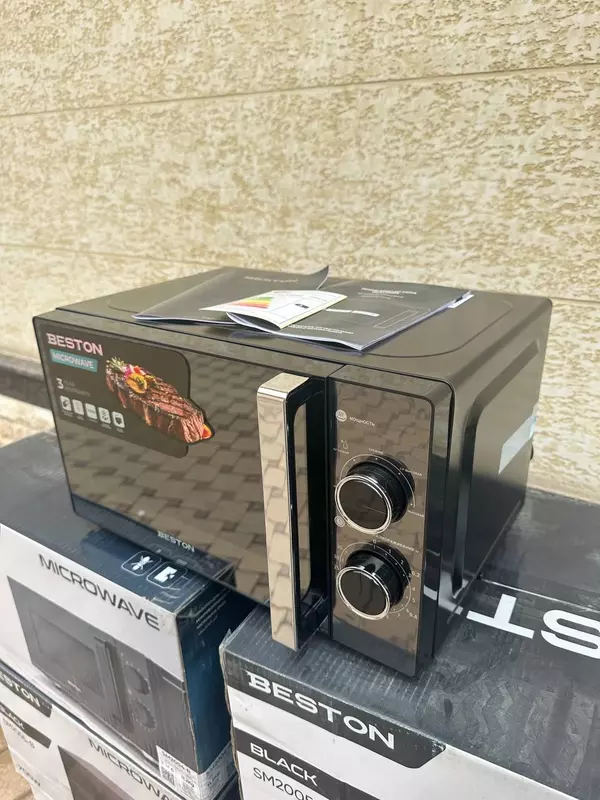 Микроволновая печь "BESTON" SM2005-МВ, 700W, 20 л (Черная/серебристая)