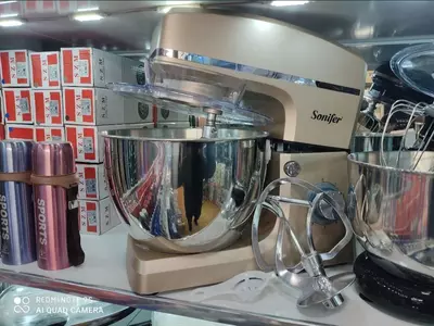 Планетарный миксер "Sonifer" SF-8066, 3 насадки, 1500W, 8 л (Серебристый)